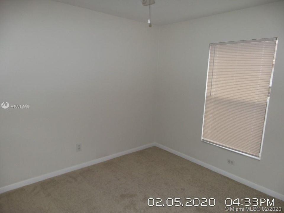 Vendido Recientemente: $159,990 (3 camas, 2 baños, 1188 Pies cuadrados)