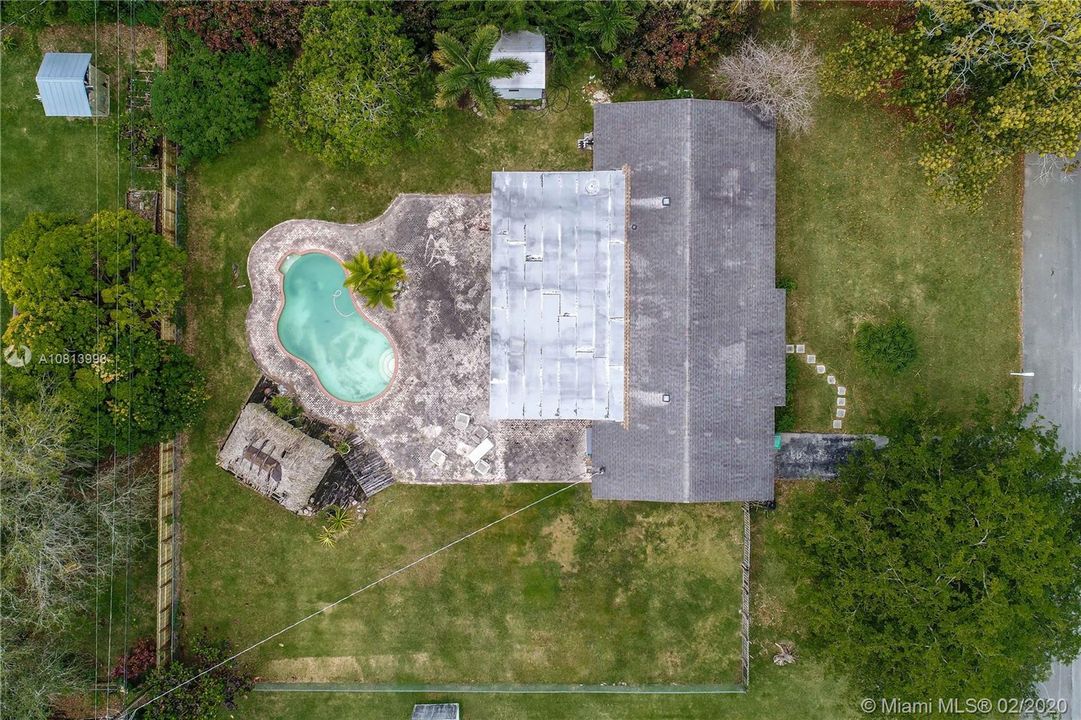 Recently Sold: $299,900 (4 beds, 2 baths, 1890 Square Feet)