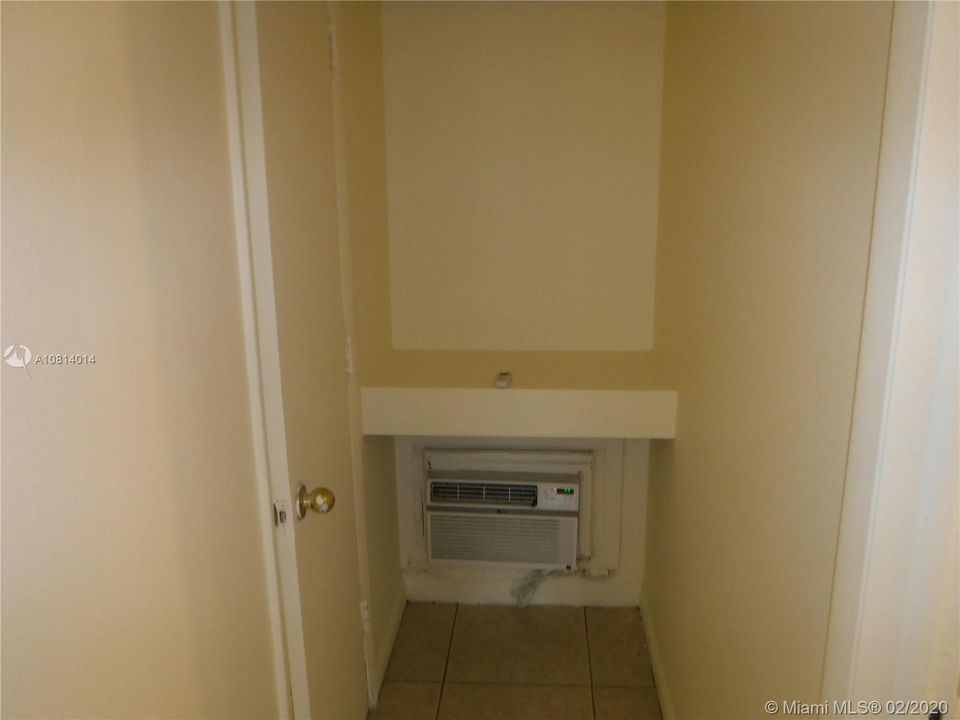 Recently Rented: $850 (0 beds, 1 baths, 0 Square Feet)