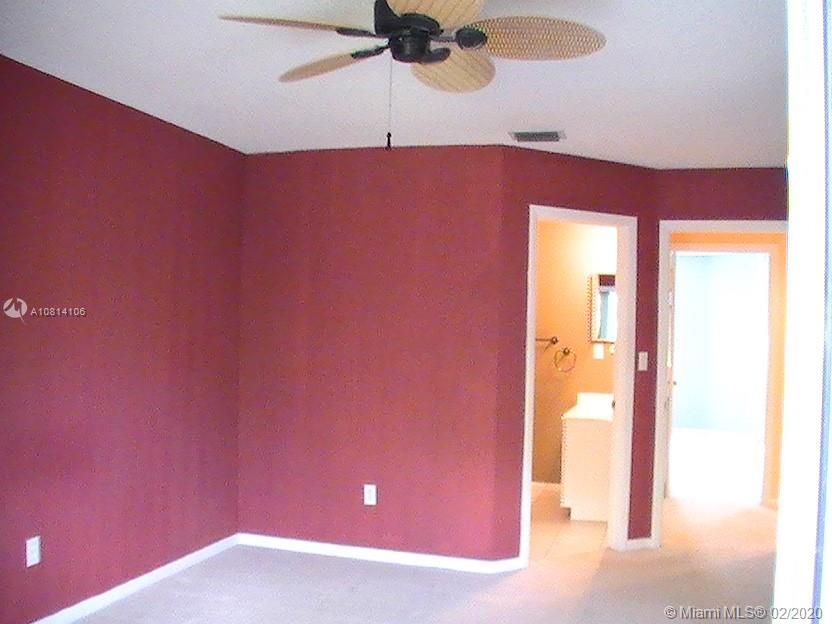 Recently Sold: $190,000 (2 beds, 2 baths, 1176 Square Feet)