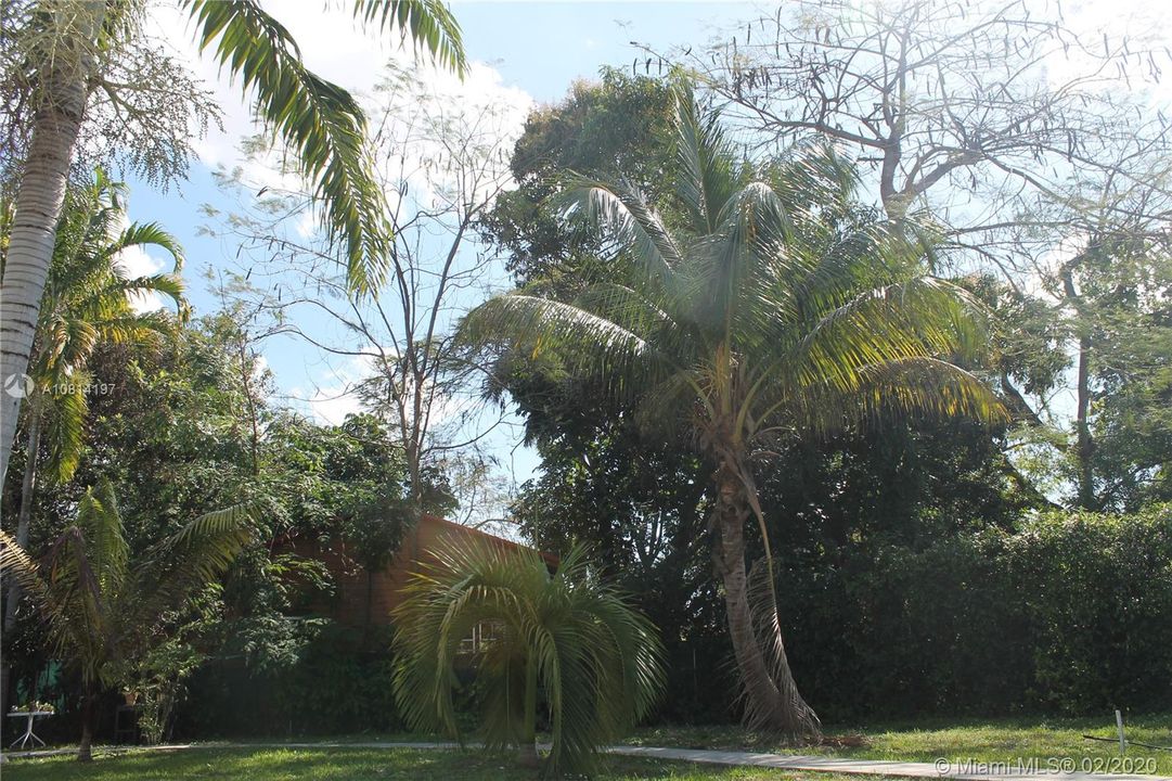 Недавно арендовано: $1,700 (2 спален, 2 ванн, 4734 Квадратных фут)