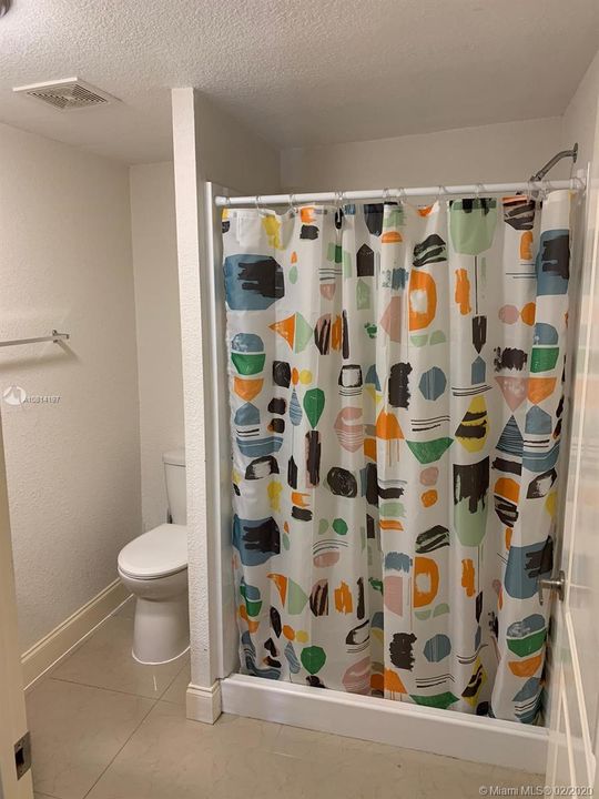 Недавно арендовано: $1,700 (2 спален, 2 ванн, 4734 Квадратных фут)