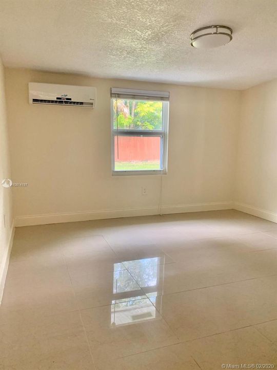 Недавно арендовано: $1,700 (2 спален, 2 ванн, 4734 Квадратных фут)