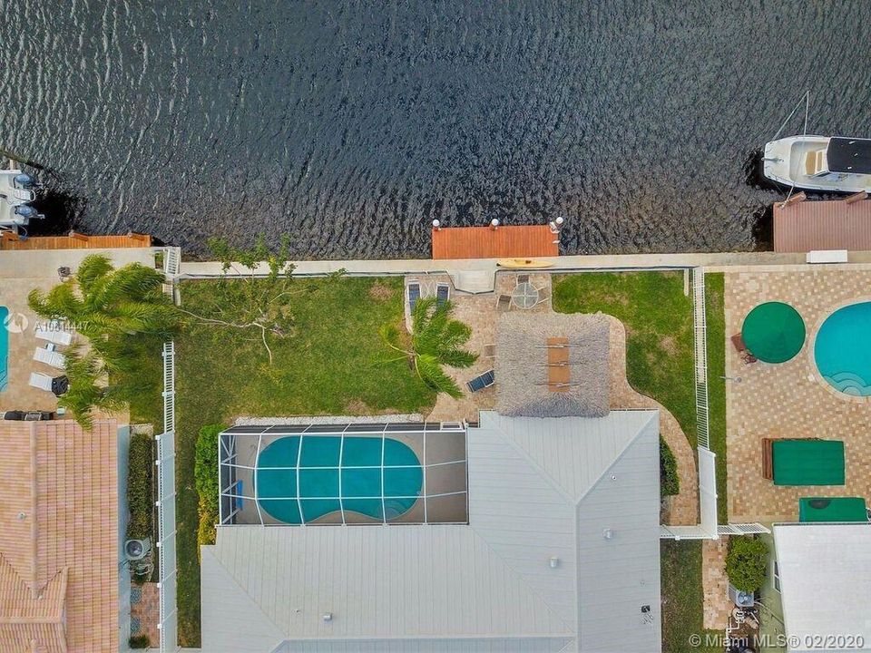 Vendido Recientemente: $779,000 (3 camas, 2 baños, 1592 Pies cuadrados)