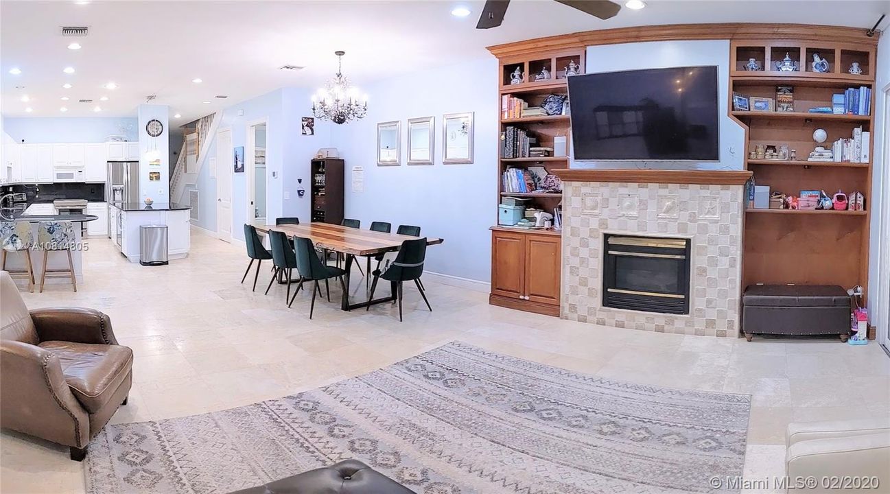 Recently Sold: $799,999 (3 beds, 3 baths, 2719 Square Feet)