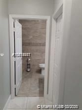 Vendido Recientemente: $429,999 (5 camas, 3 baños, 2435 Pies cuadrados)