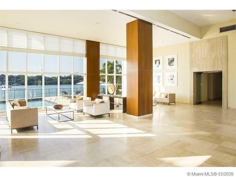 Недавно продано: $1,799,000 (2 спален, 2 ванн, 1720 Квадратных фут)