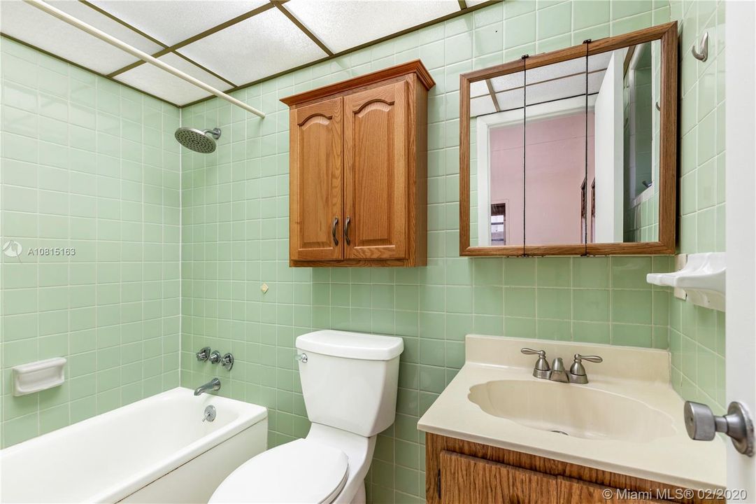 Recently Sold: $179,000 (2 beds, 2 baths, 1020 Square Feet)