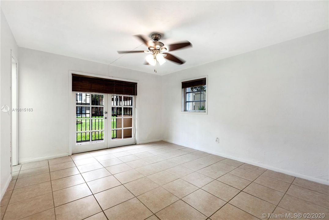 Recently Sold: $179,000 (2 beds, 2 baths, 1020 Square Feet)