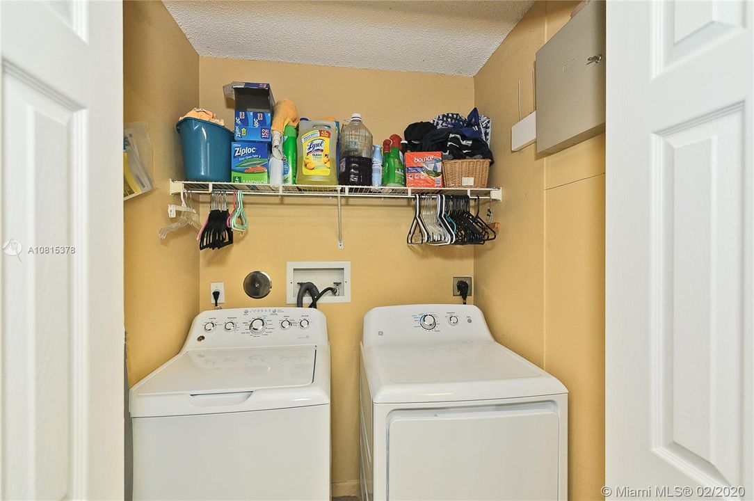 Недавно арендовано: $2,500 (3 спален, 2 ванн, 1446 Квадратных фут)