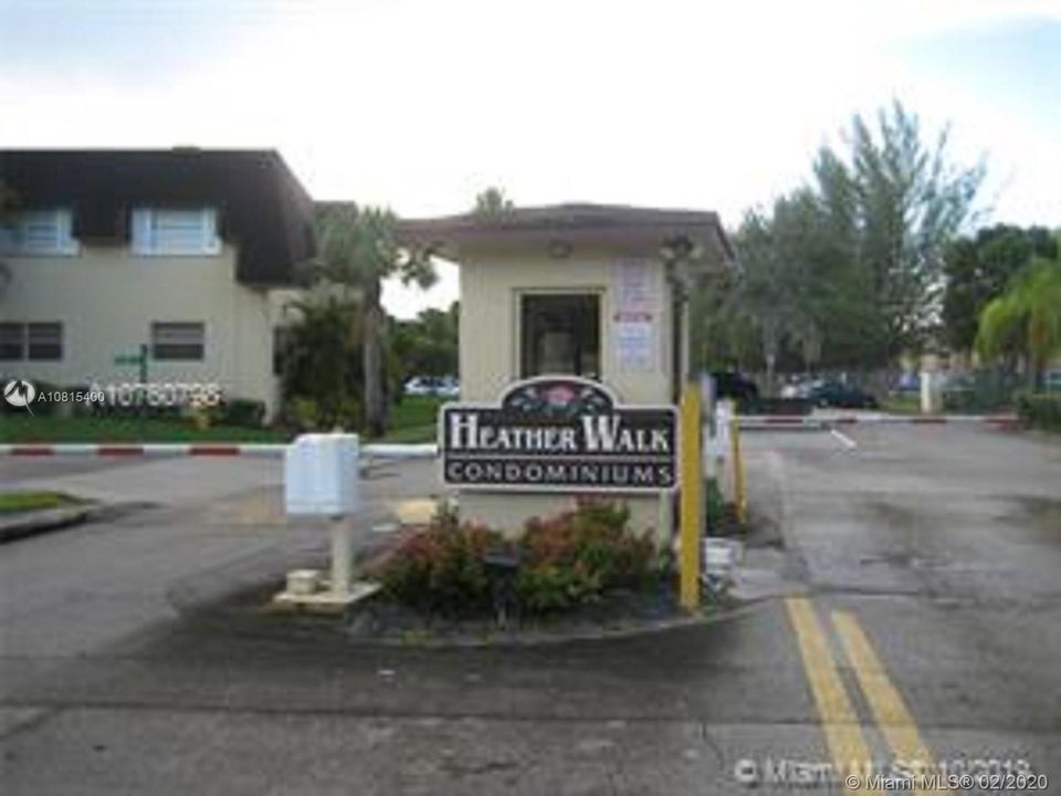Recently Rented: $1,550 (2 beds, 2 baths, 976 Square Feet)