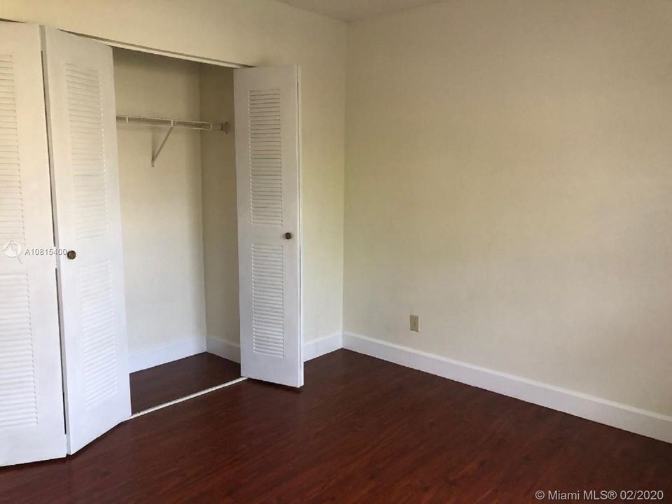 Recently Rented: $1,550 (2 beds, 2 baths, 976 Square Feet)