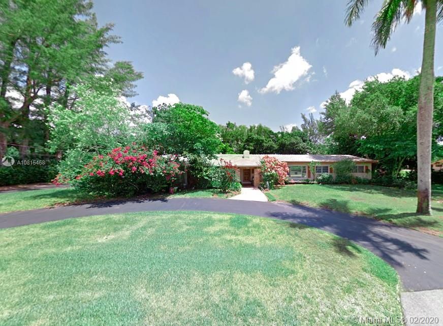 Recently Sold: $650,000 (3 beds, 2 baths, 2919 Square Feet)