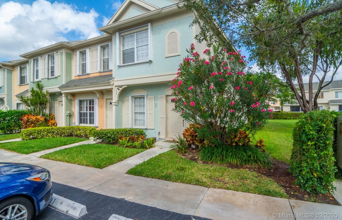 Recently Sold: $239,000 (2 beds, 2 baths, 1110 Square Feet)