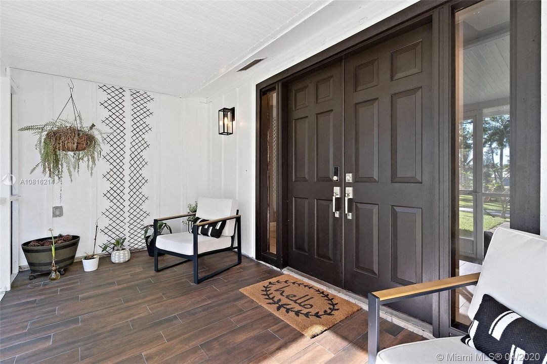 Recently Sold: $394,900 (4 beds, 2 baths, 1673 Square Feet)