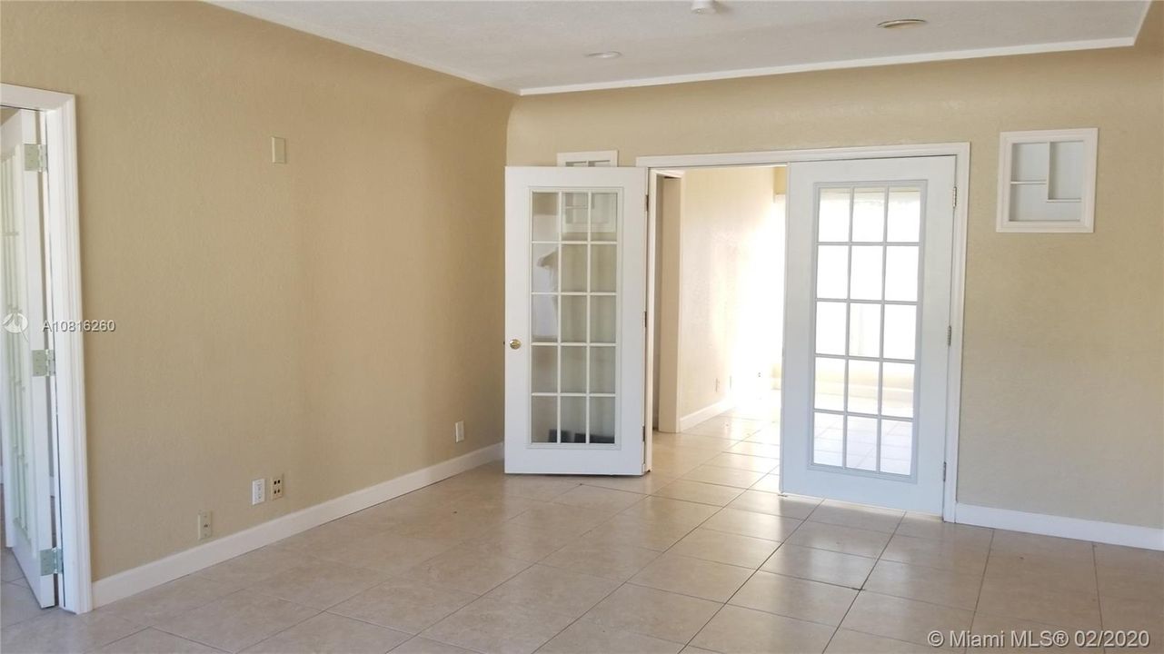 Vendido Recientemente: $598,000 (0 camas, 0 baños, 0 Pies cuadrados)