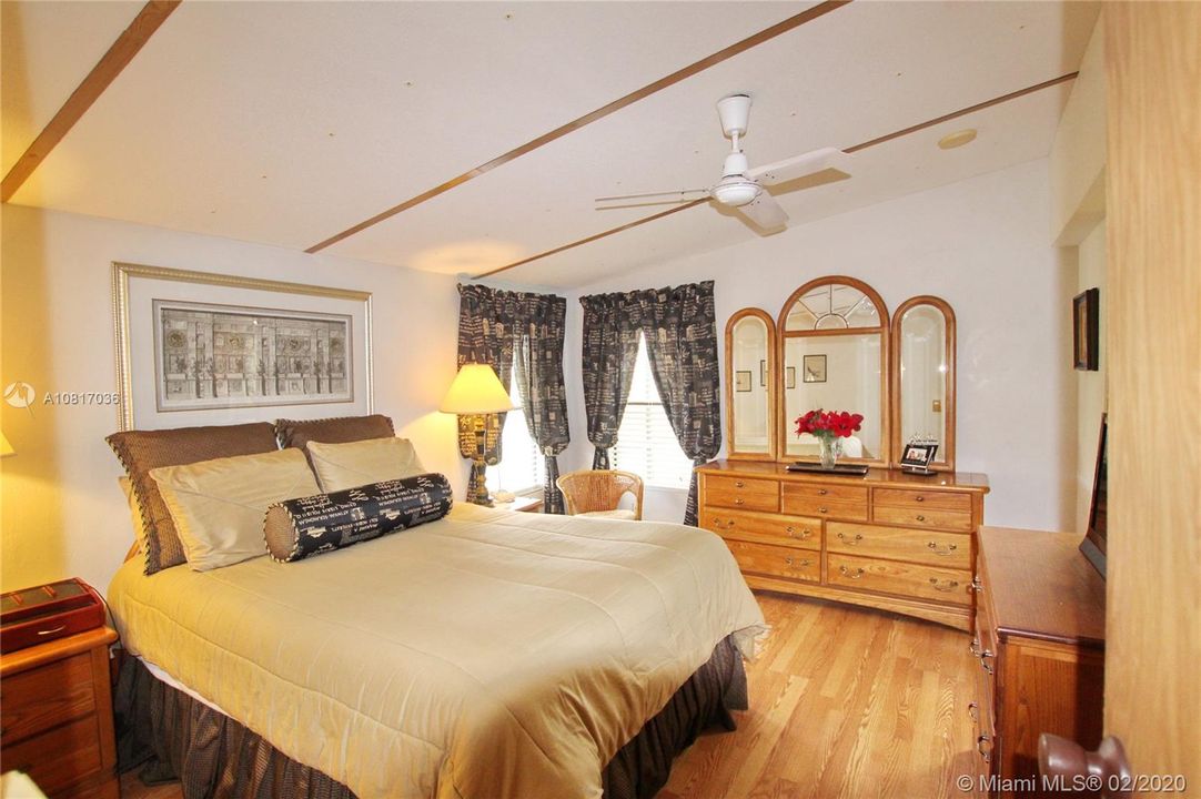 Vendido Recientemente: $154,500 (3 camas, 2 baños, 1152 Pies cuadrados)