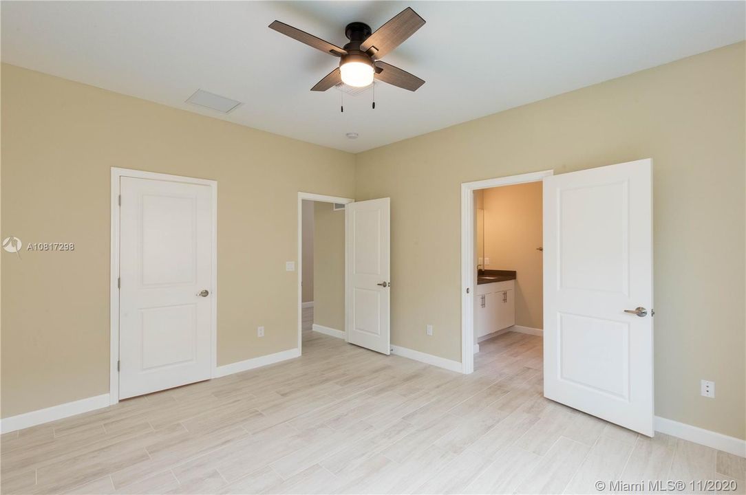 Entry way