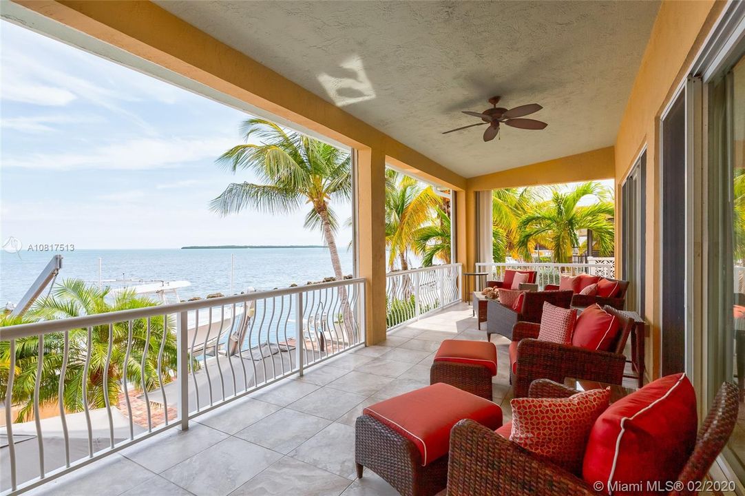 oceanfront covered patio