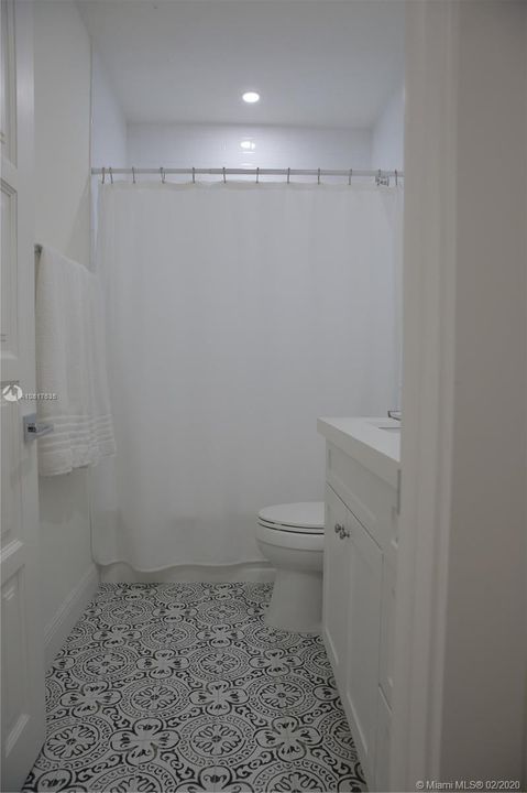 最近租的: $4,200 (4 贝兹, 2 浴室, 1500 平方英尺)