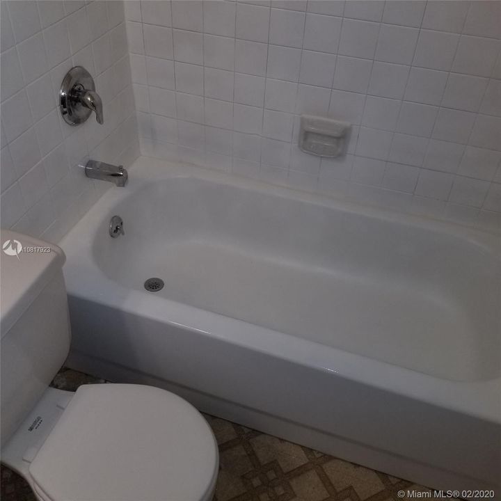 Recently Rented: $899 (1 beds, 1 baths, 600 Square Feet)