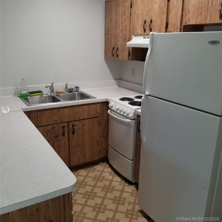 Recently Rented: $899 (1 beds, 1 baths, 600 Square Feet)