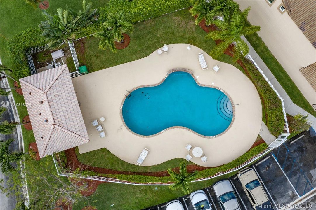 Recientemente alquilado: $2,400 (3 camas, 2 baños, 1724 Pies cuadrados)