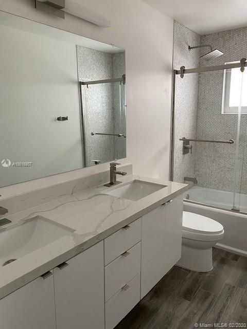Recently Rented: $2,600 (3 beds, 2 baths, 1620 Square Feet)
