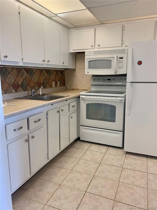 Recently Sold: $56,000 (1 beds, 1 baths, 601 Square Feet)