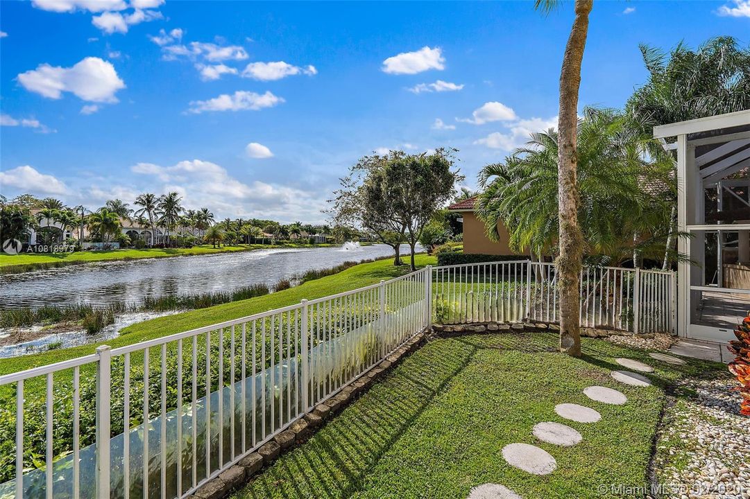 Recently Sold: $784,500 (3 beds, 3 baths, 3249 Square Feet)