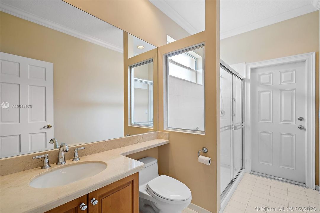 Recently Sold: $784,500 (3 beds, 3 baths, 3249 Square Feet)