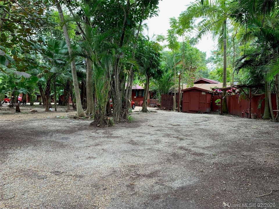 Vendido Recientemente: $799,000 (6 camas, 3 baños, 2560 Pies cuadrados)