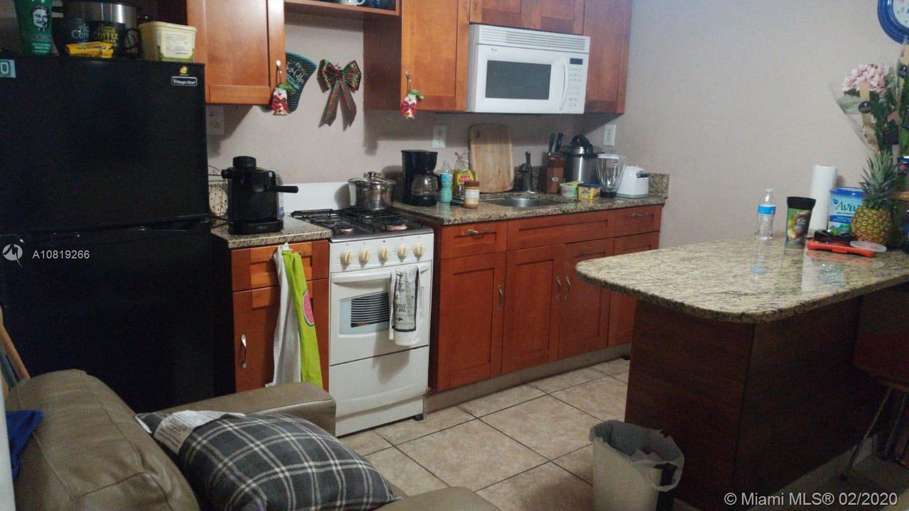 Vendido Recientemente: $55,000 (3 camas, 2 baños, 0 Pies cuadrados)