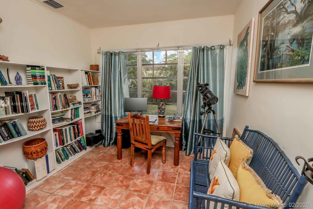 Recently Sold: $644,900 (3 beds, 2 baths, 1440 Square Feet)