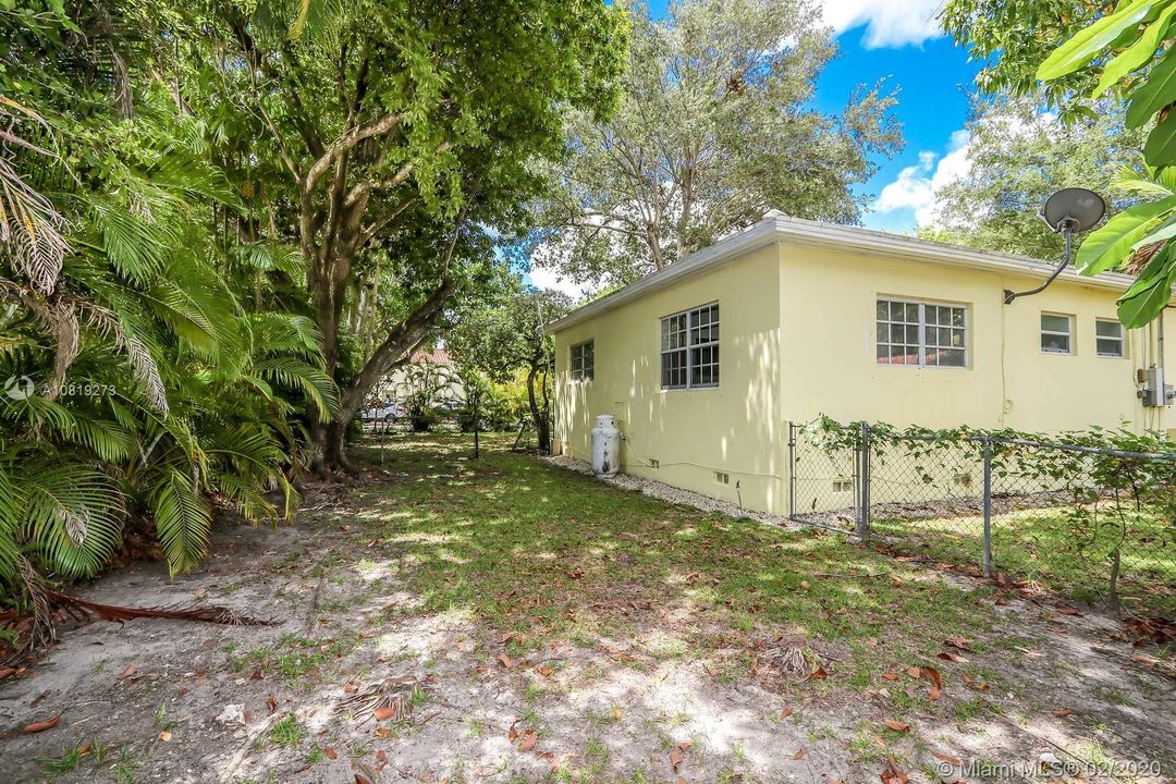 Recently Sold: $644,900 (3 beds, 2 baths, 1440 Square Feet)