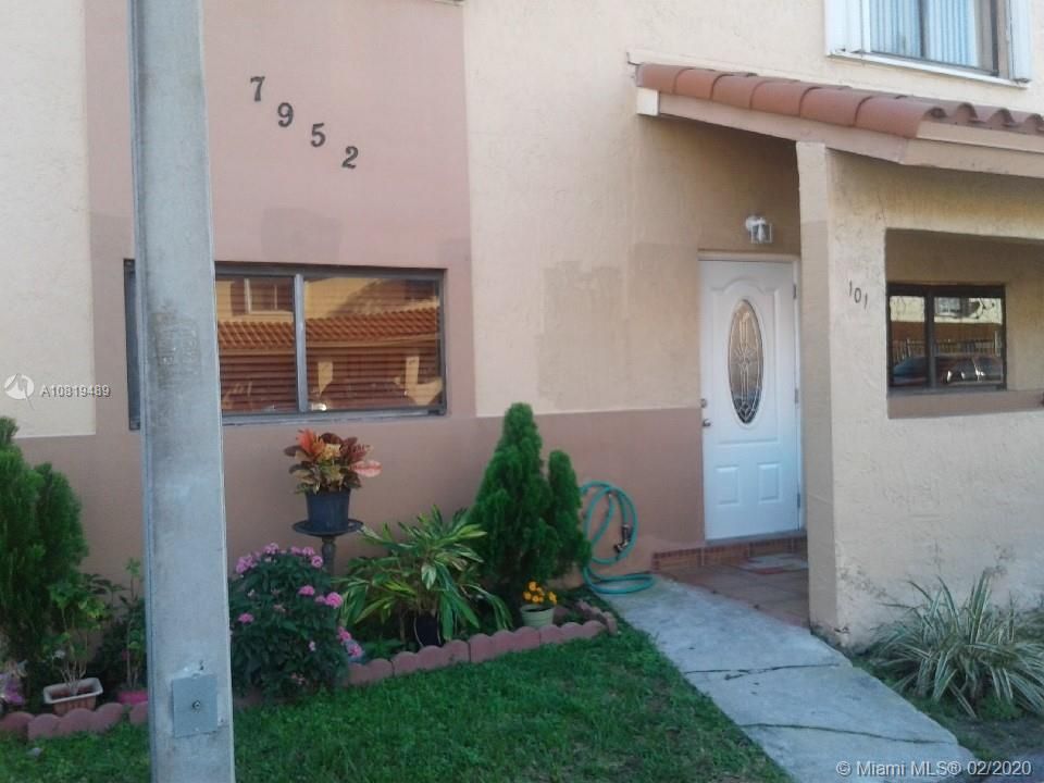 Recently Sold: $199,900 (2 beds, 2 baths, 885 Square Feet)