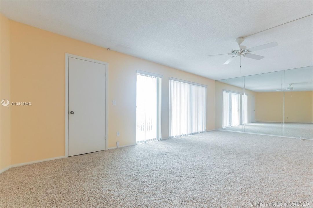Recently Sold: $431,900 (2 beds, 2 baths, 1235 Square Feet)