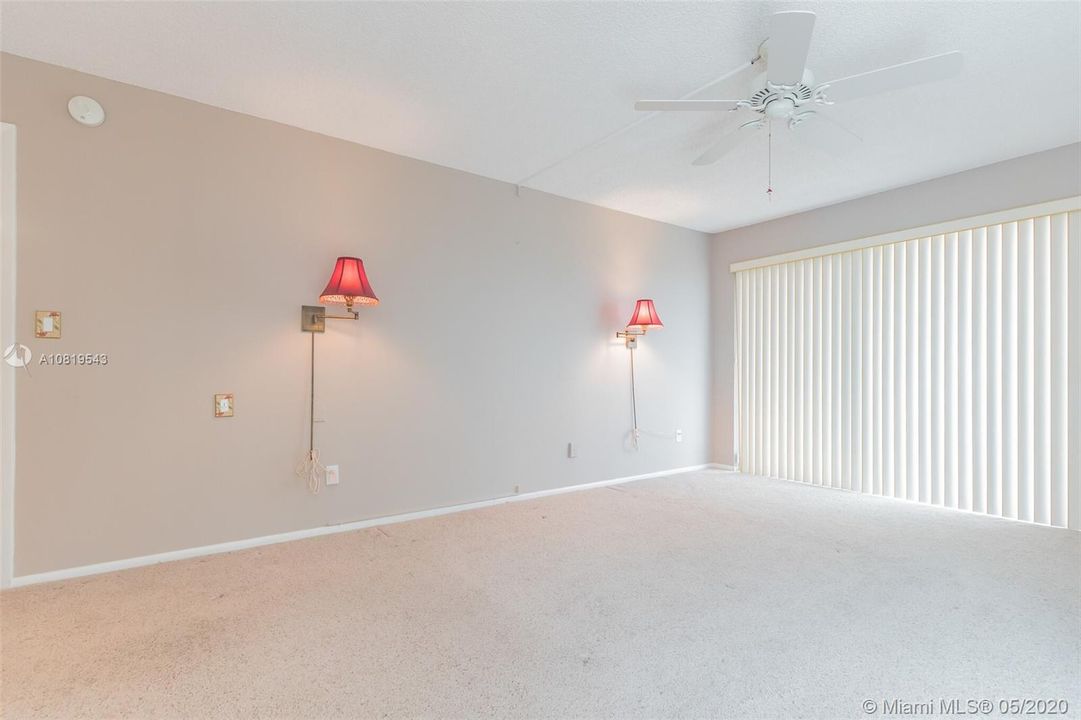Recently Sold: $431,900 (2 beds, 2 baths, 1235 Square Feet)
