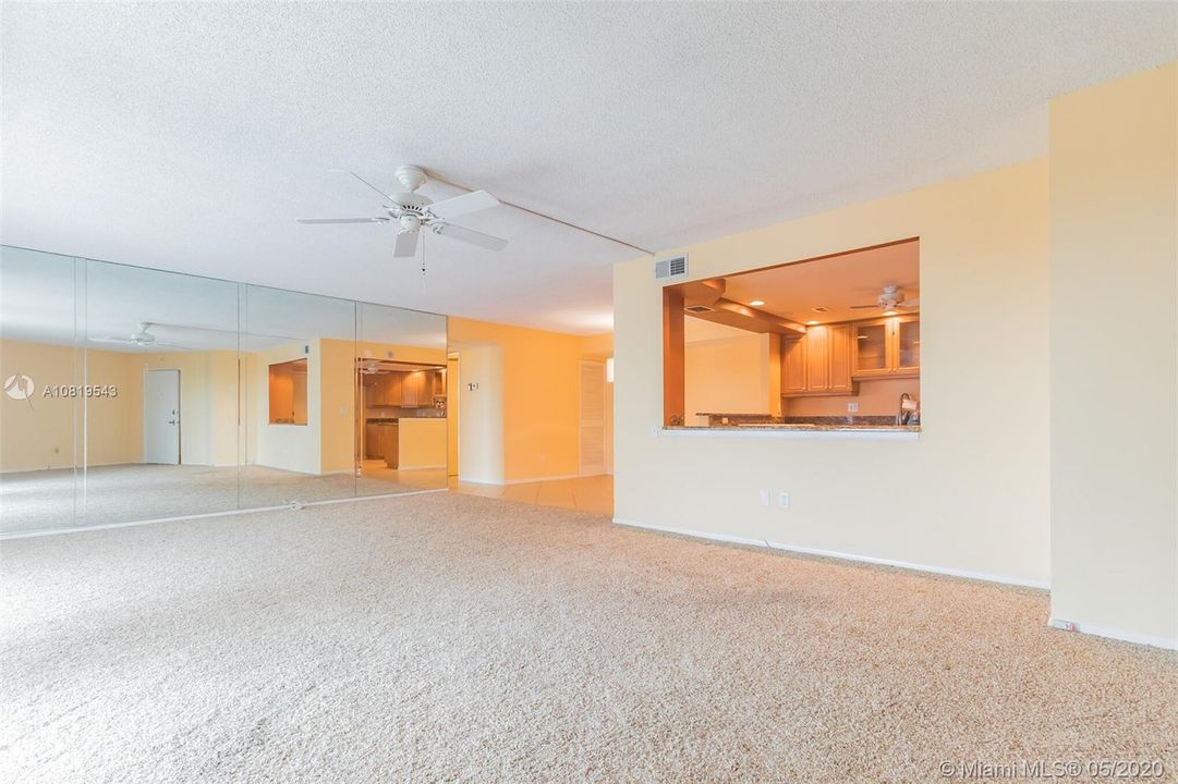 Recently Sold: $431,900 (2 beds, 2 baths, 1235 Square Feet)