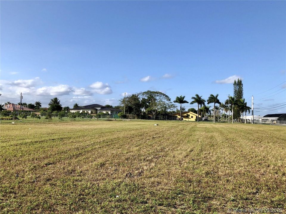 Vendido Recientemente: $139,000 (1.25 acres)