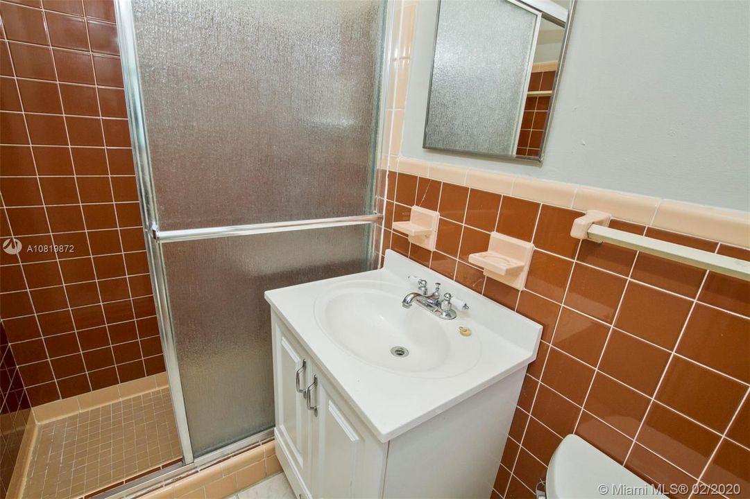 Vendido Recientemente: $264,900 (3 camas, 2 baños, 1410 Pies cuadrados)