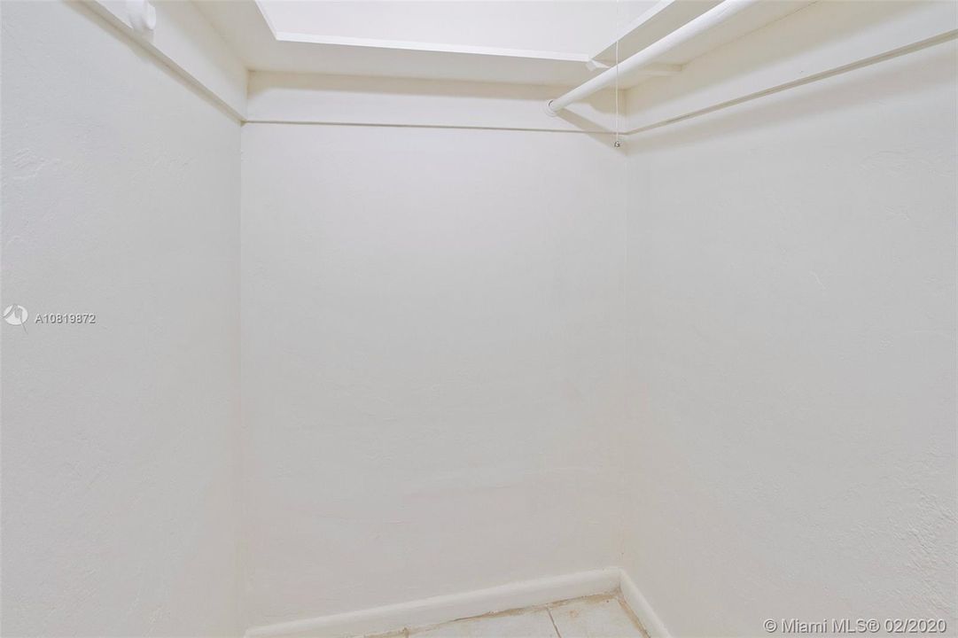 Vendido Recientemente: $264,900 (3 camas, 2 baños, 1410 Pies cuadrados)