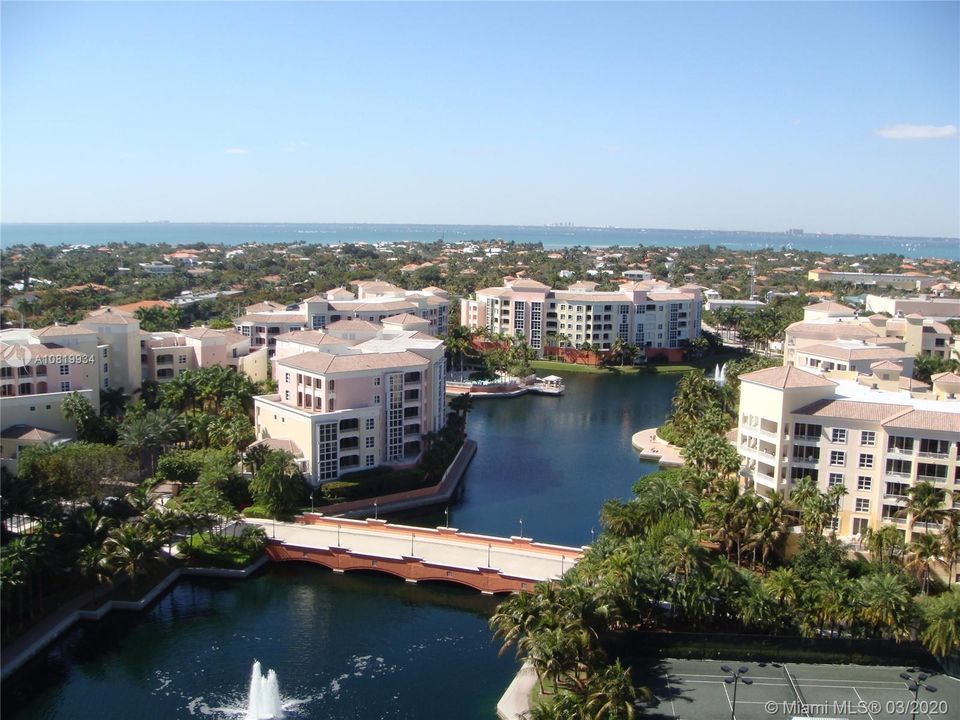Recently Sold: $3,100,000 (3 beds, 5 baths, 2790 Square Feet)