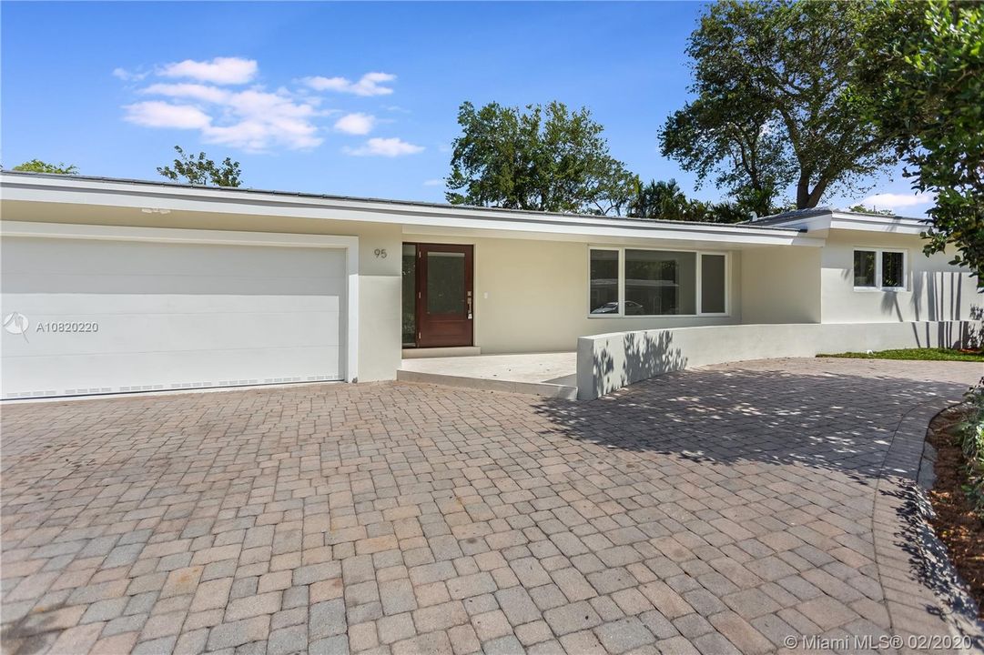 Recently Rented: $8,700 (4 beds, 3 baths, 3064 Square Feet)