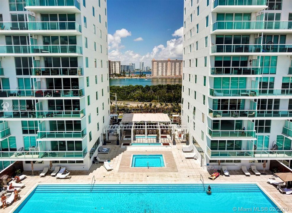 Recently Sold: $679,000 (3 beds, 2 baths, 1705 Square Feet)