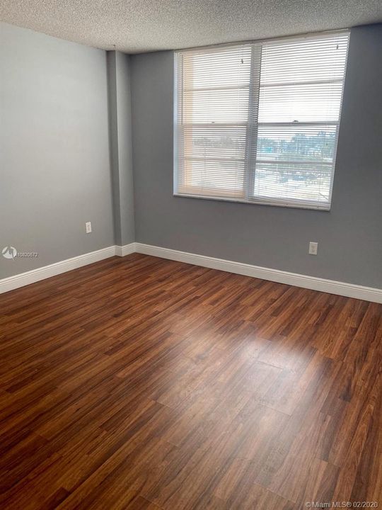 Recently Rented: $1,100 (1 beds, 1 baths, 840 Square Feet)