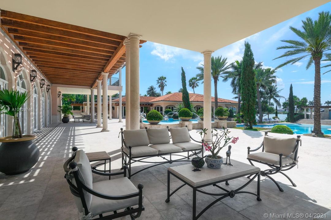 Recently Sold: $34,500,000 (8 beds, 9 baths, 10984 Square Feet)
