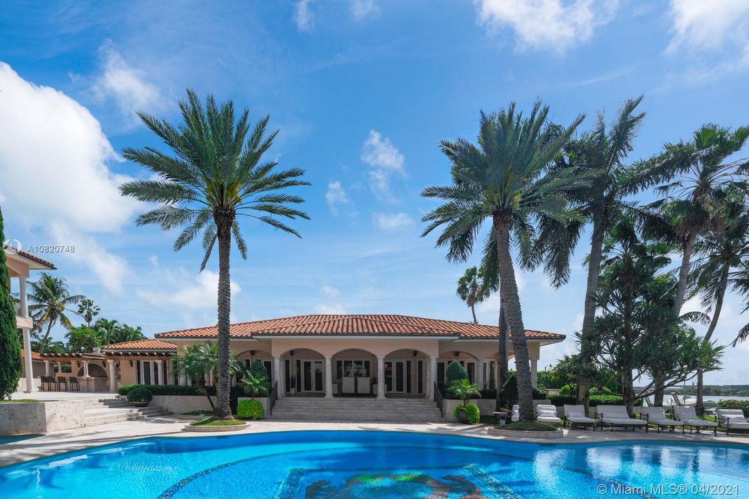 Recently Sold: $34,500,000 (8 beds, 9 baths, 10984 Square Feet)