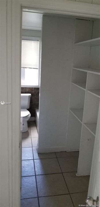 Недавно продано: $189,000 (3 спален, 2 ванн, 1025 Квадратных фут)