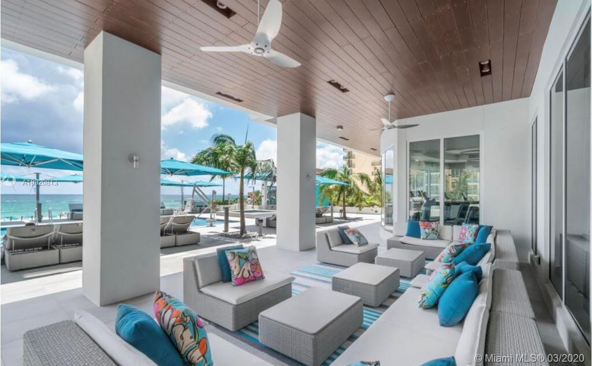 Recently Sold: $2,150,000 (3 beds, 3 baths, 2873 Square Feet)